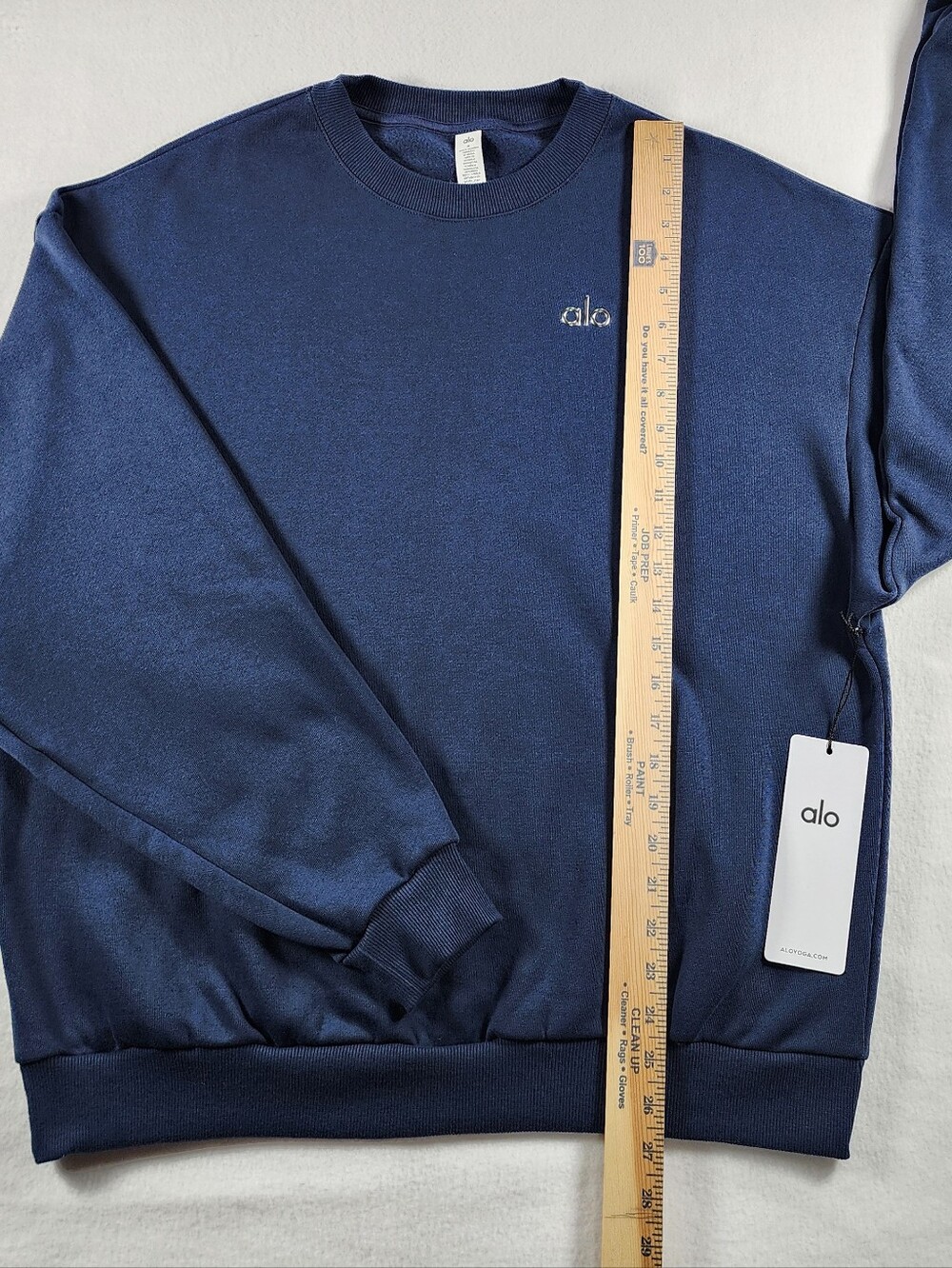 Alo Yoga Accolade Crew Neck Pullover Straight Leg Sweatpants Set M NWT - Picture 3 of 14